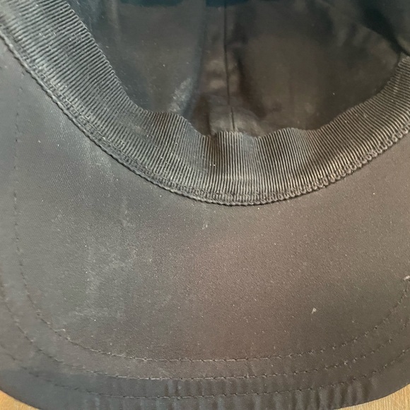 Men’s Logo nylon  Prada cap - Picture 5 of 5